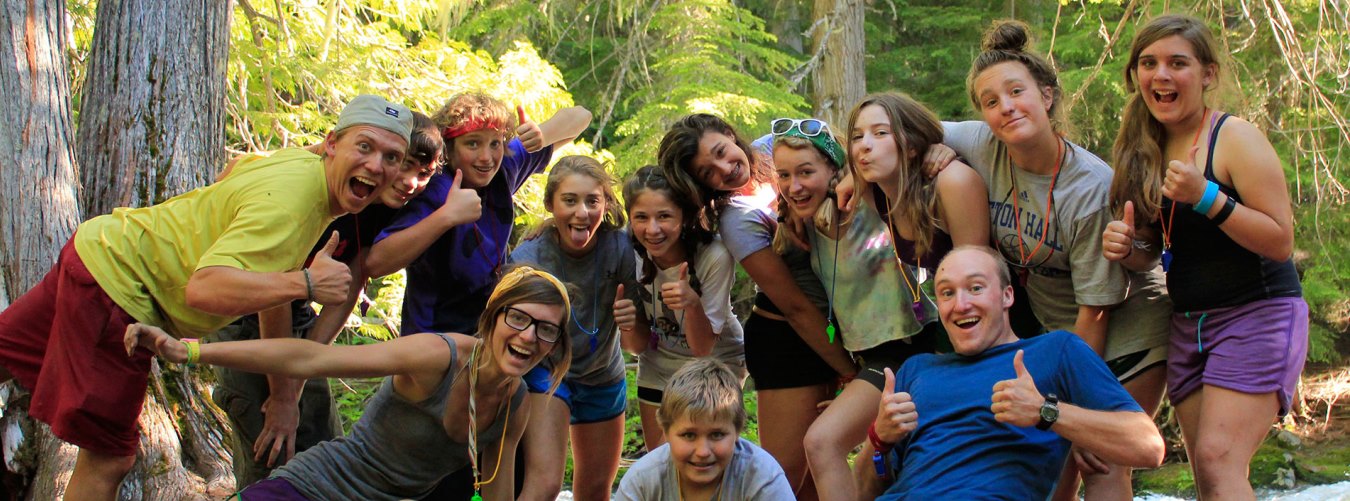 <span class='titlesl'>¡El mejor verano de tu vida!</span></br>
									<span class='textsl'>Los campamentos de verano son ideales para que pases unas vacaciones divertidas,
						hagas amigos de otros lados del mundo, viajes, practiques otro idioma y realices
						actividades en un ambiente sano y seguro.
						</span></br></br>
									